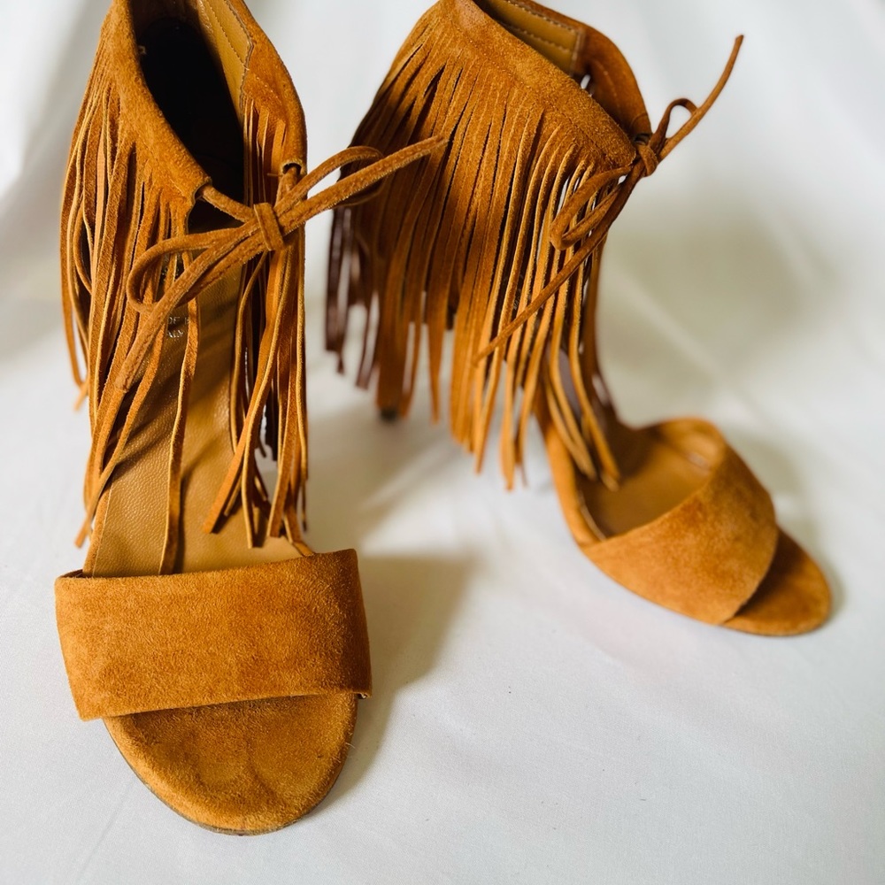 Fringe heels